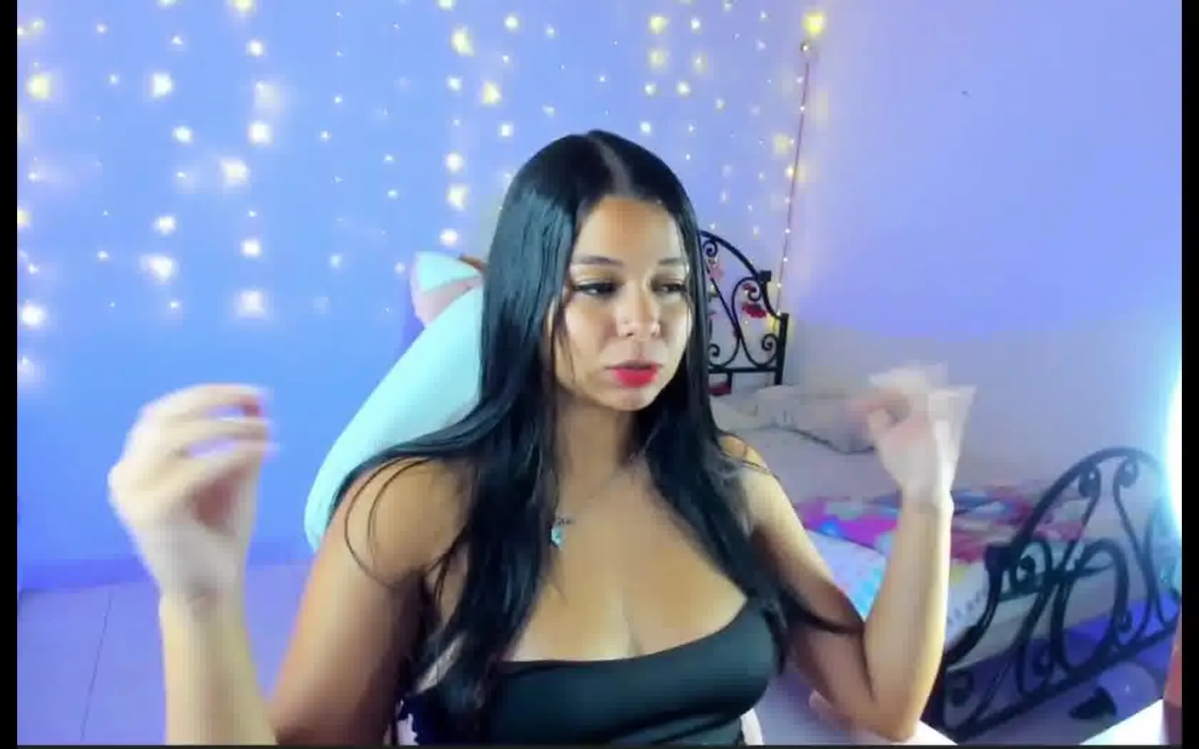 Performer lexiie18 Video 1