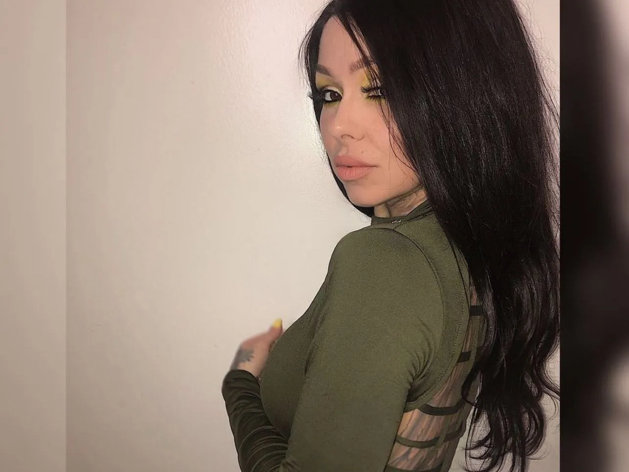 Imagen de perfil de modelo de cámara web de YourFavePornstar