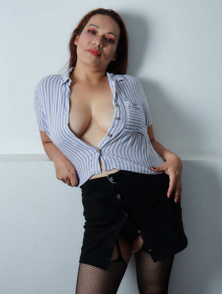 Performer LorainneLove Photo 11