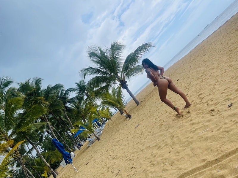 Intérprete NudeMia Foto 1