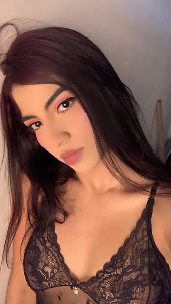 Performer dannalene Photo 2