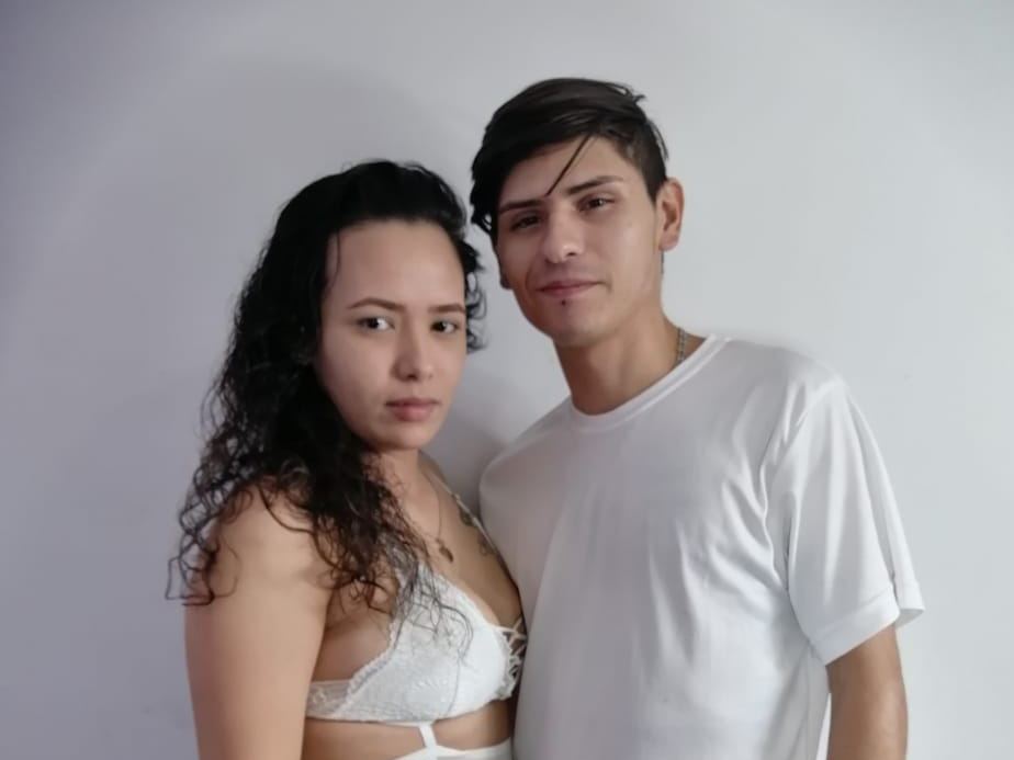 Profilbilde av studcoupleerotic25 webkamera modell