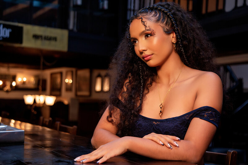 Interprète HelenBrown18 Photo 5