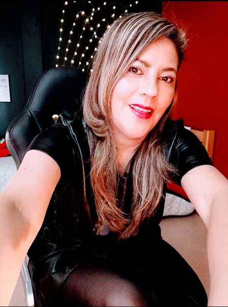 Intérprete Dayannasml Foto 3