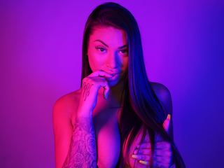 Image de profil du modèle de webcam RiafoxsASMR