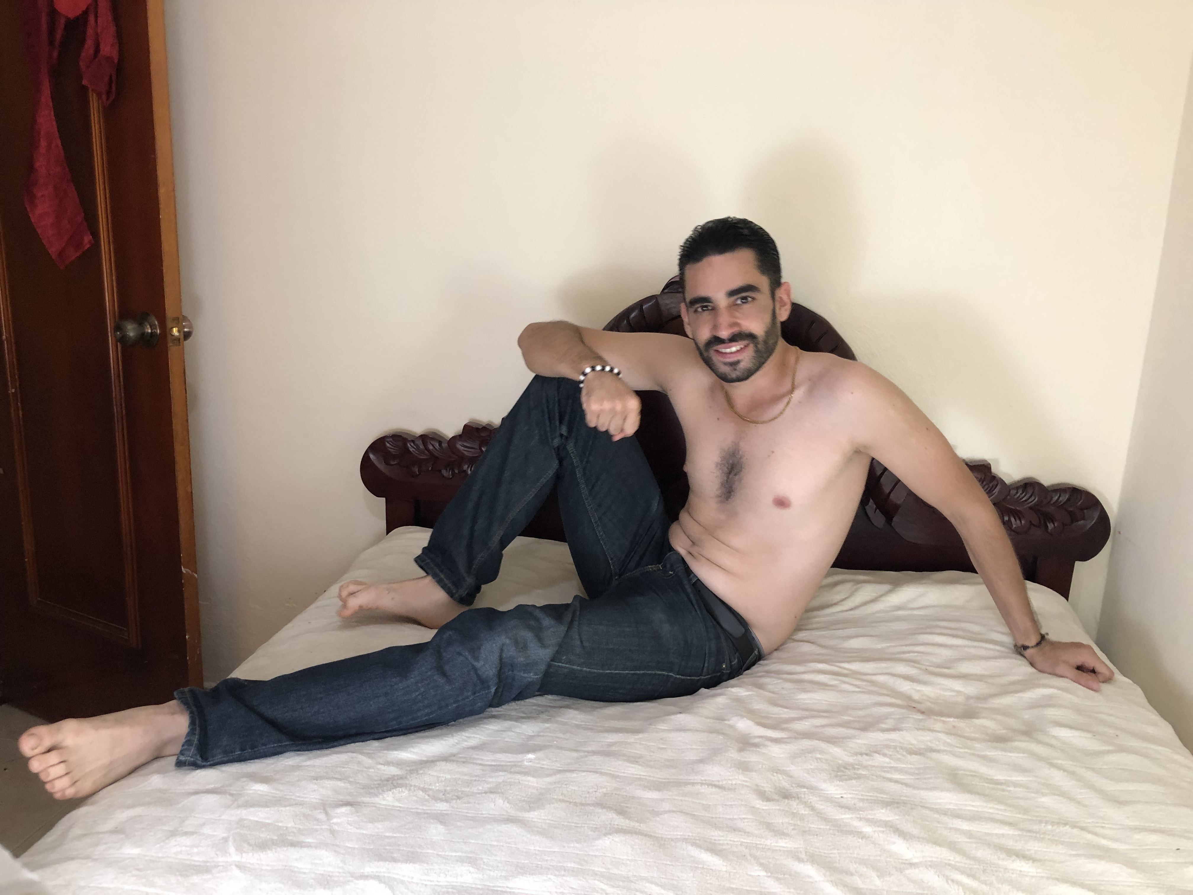 Image de profil du modèle de webcam AlejandroQuintero22