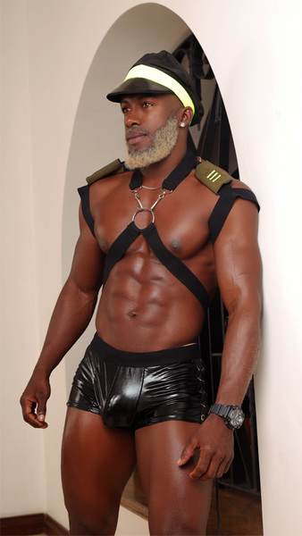 Performer DaleHamilton Photo 2