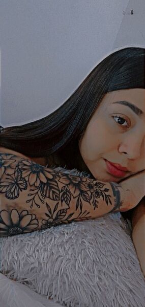 Utøver AnaaLiaa Bilde 2