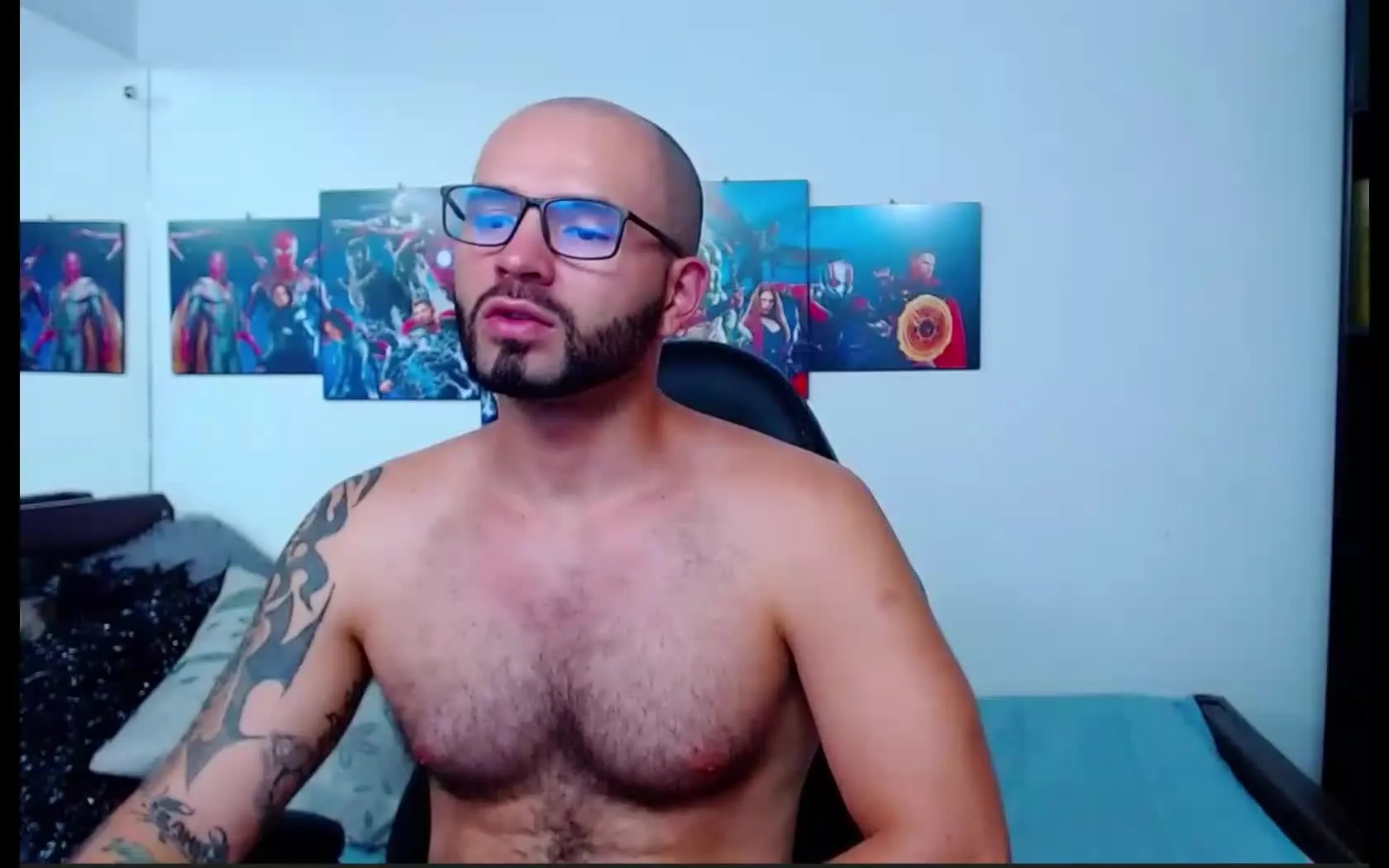 Interprète AkilesR18 Vidéo 1
