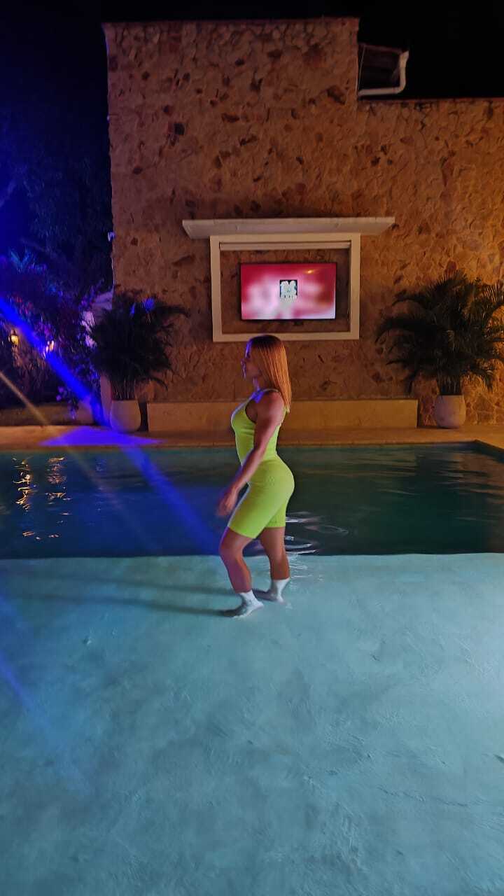 Interprète PaulinaAmber Photo 3