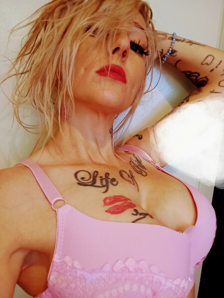 Performer VedaV Photo 7