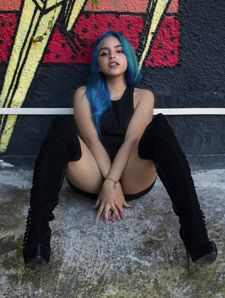 Artista RebeccaHowlandd Foto 6