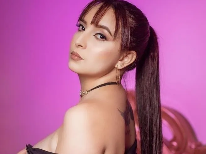 Foto de perfil de modelo de webcam de MiaCruzz18