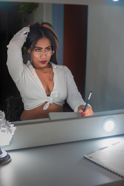 Interprète AngelaMari Photo 9