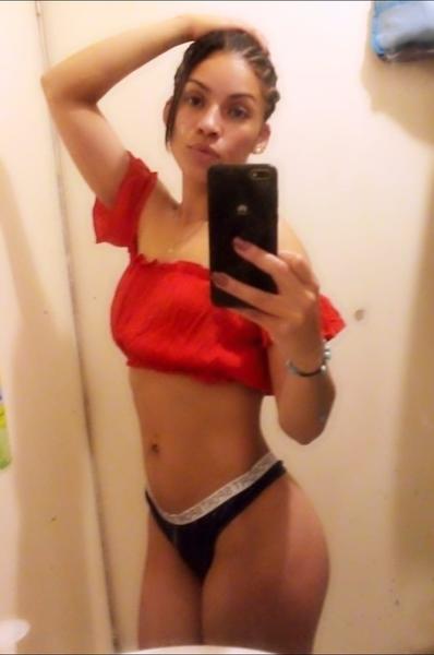 Interprète ROUSSEZV Photo 3