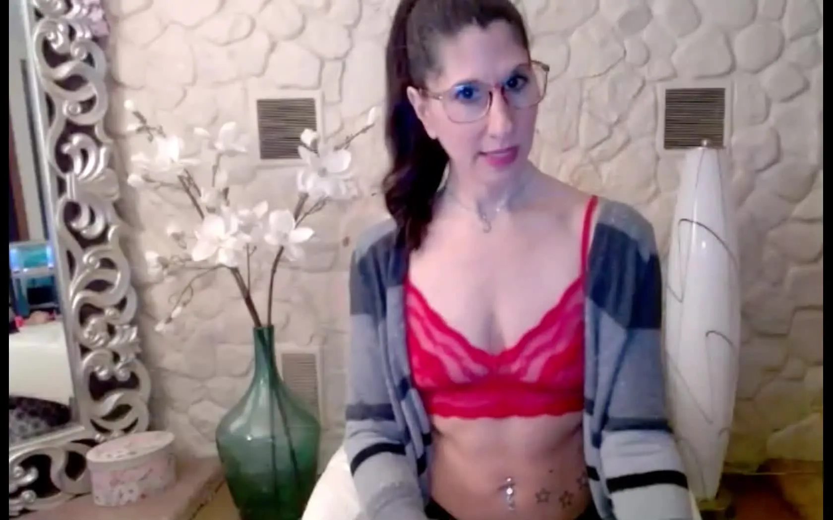 Interprete MillicentNight Video 1