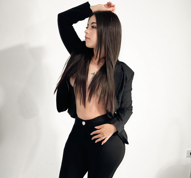 Interprète Alyssaaa Photo 4