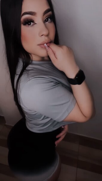 Interprète Alyssaaa Photo 1