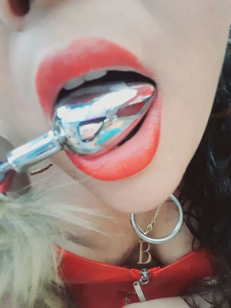 Interprete KatherinaRood Foto 8