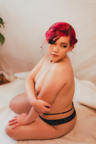 Artista AantonellaGray Foto 8