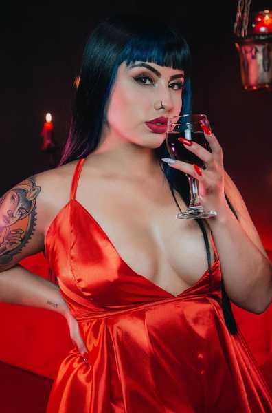 Utøver LilithBluee Bilde 5