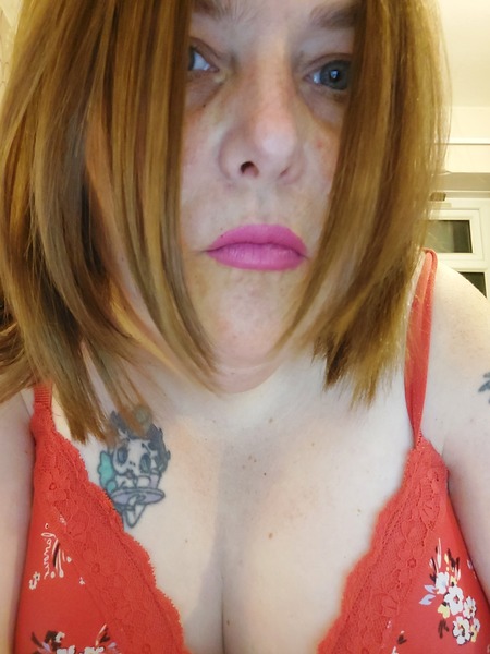 Interprète BritishHouseWife Photo 2