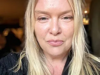 DontTellMyHusbandX immagine del profilo del modello di cam