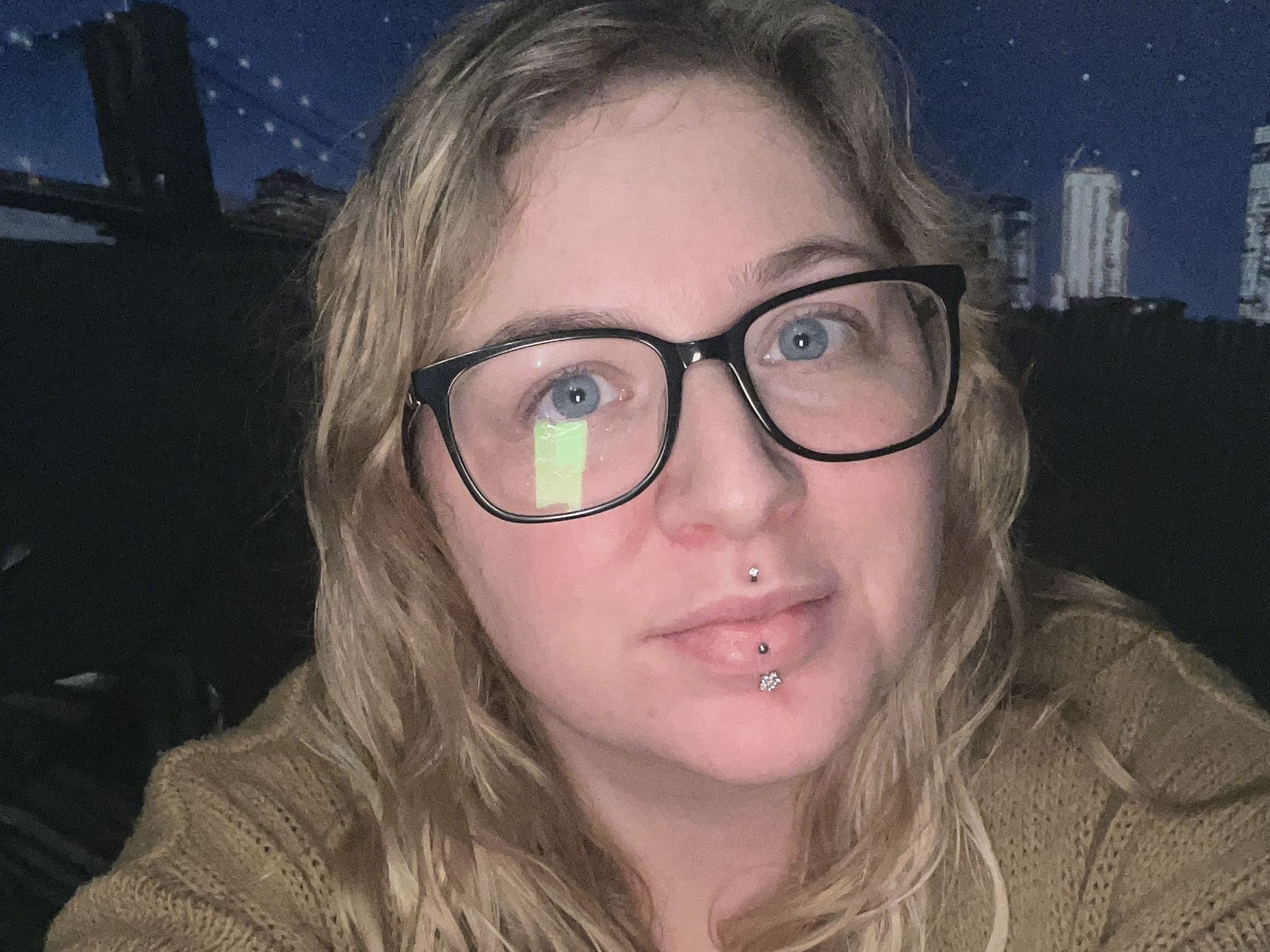 Image de profil du modèle de webcam LunarMagick