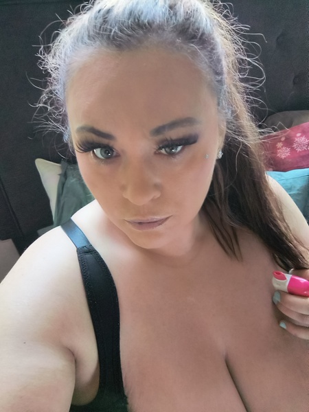 Performer KarmaDiamond Photo 2