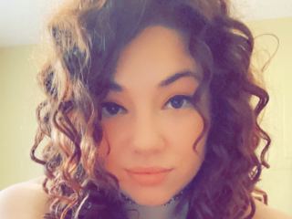 Faith92 profilbild på webbkameramodell