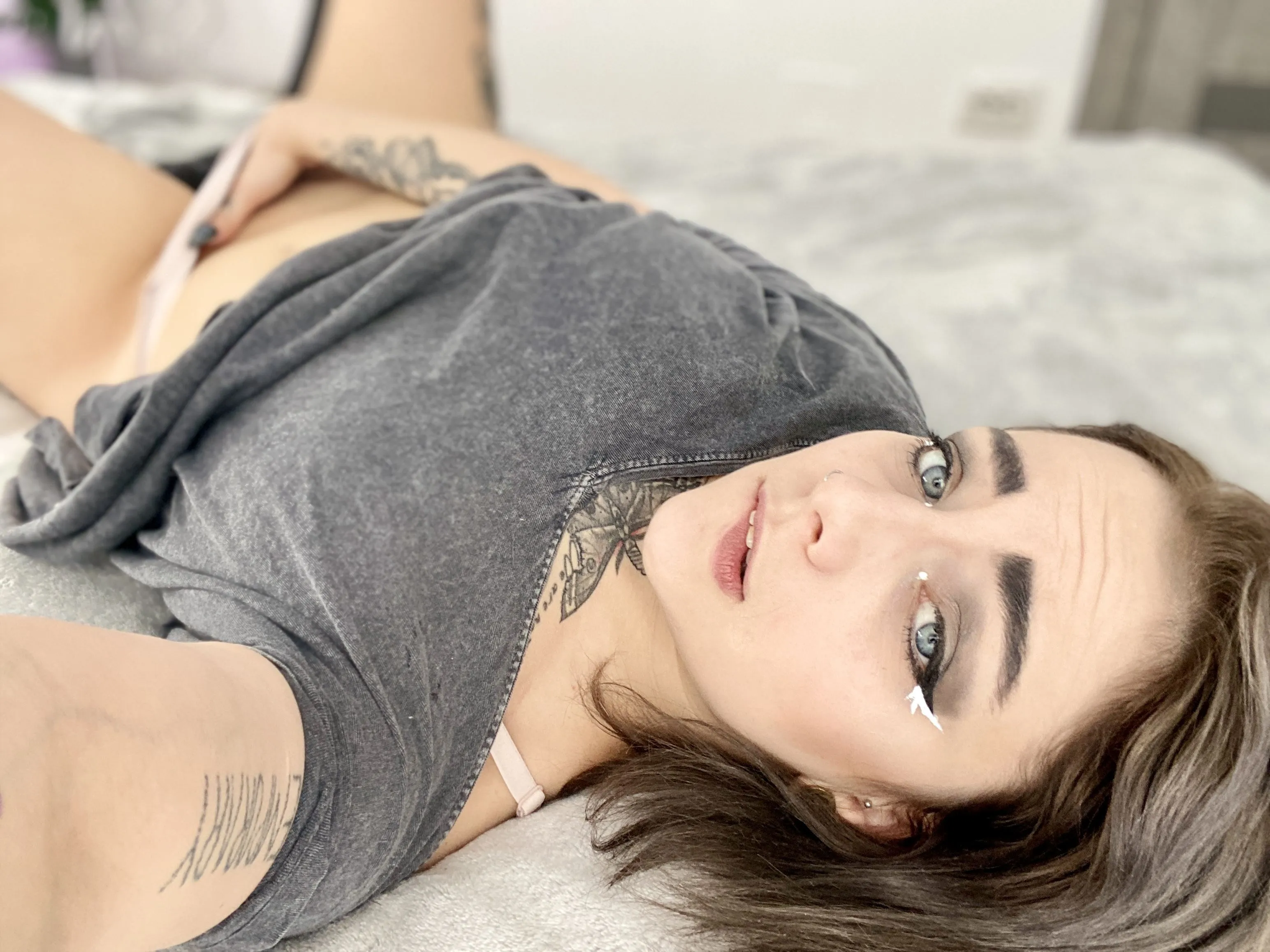 Image de profil du modèle de webcam KayyVance