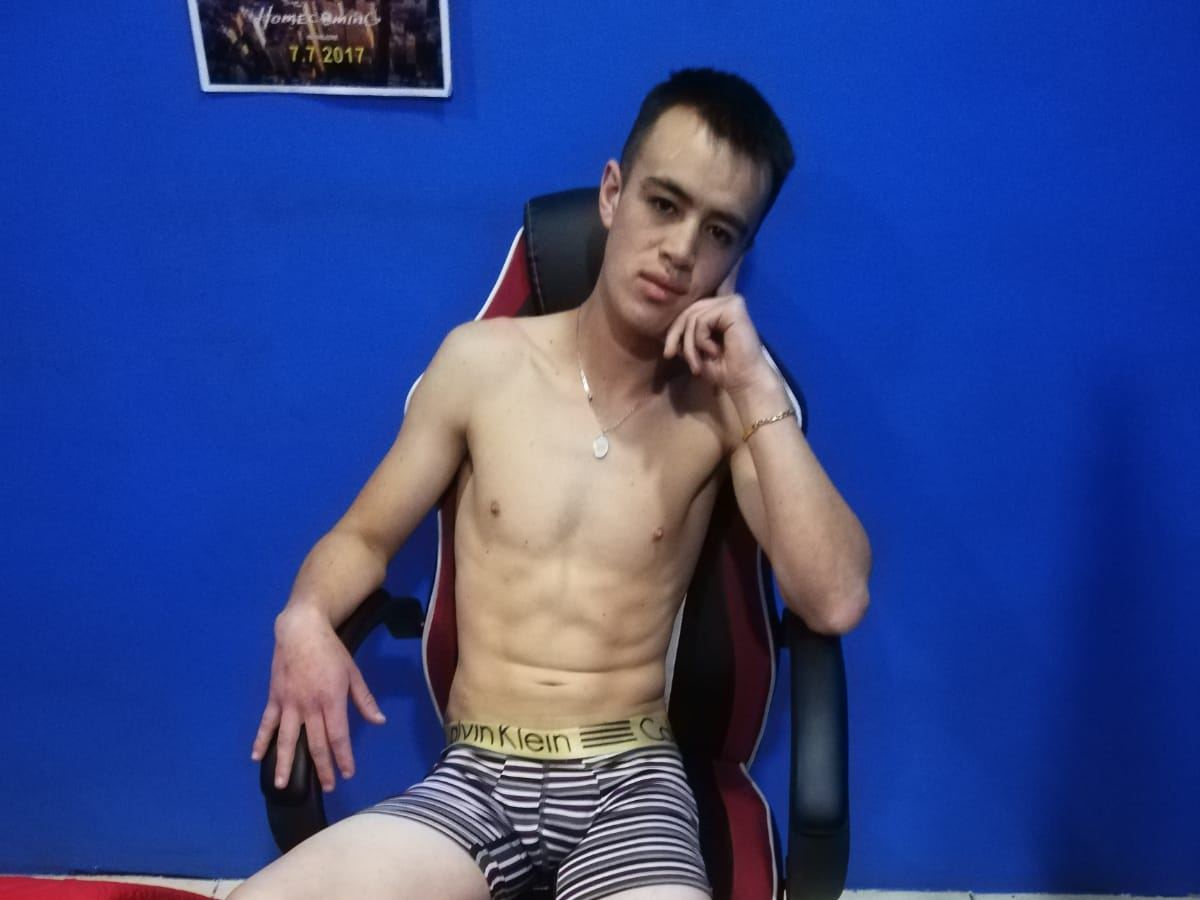 Foto de perfil de modelo de webcam de DamianLonely 