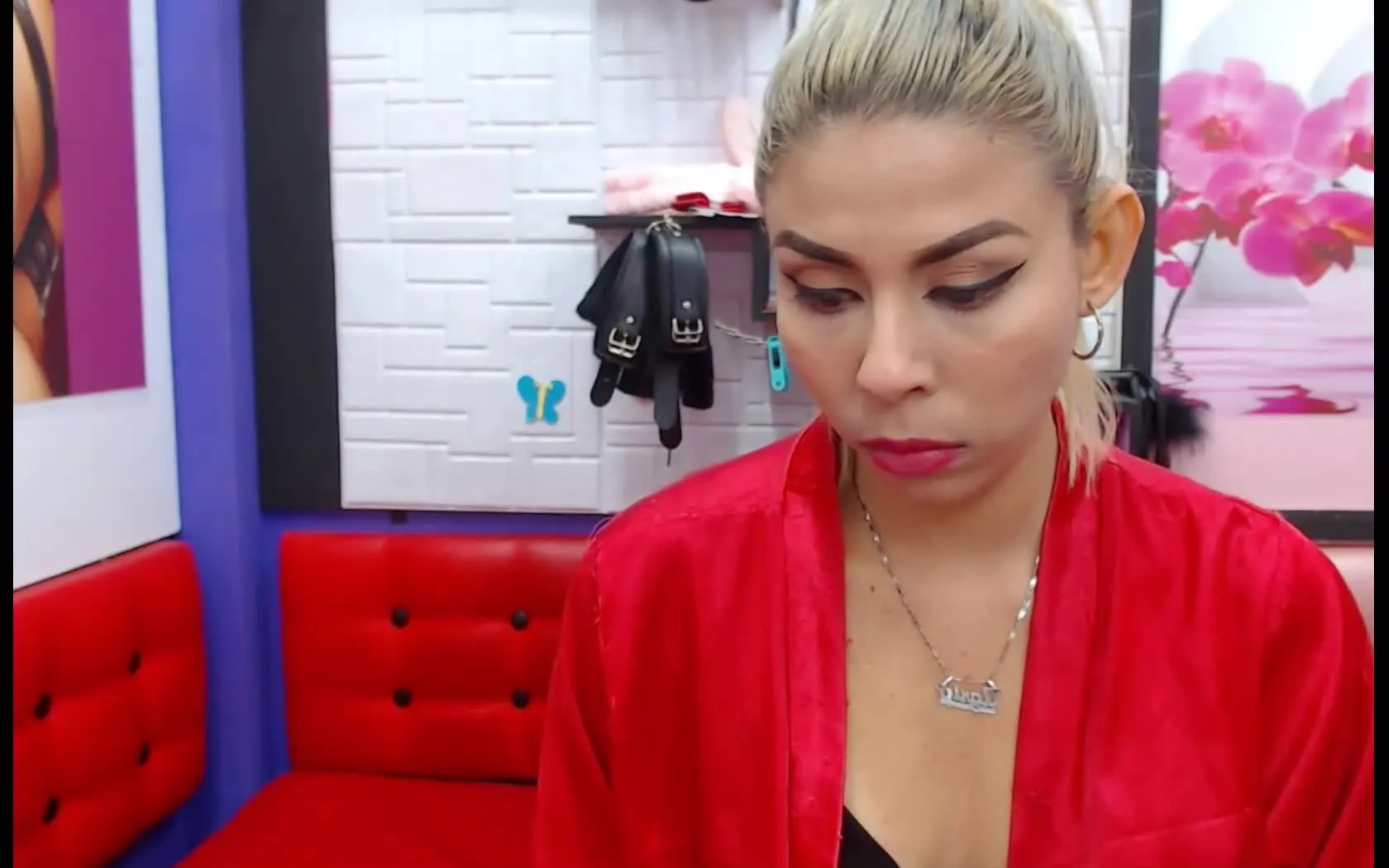 Interprète sexysquirtdoll Vidéo 1