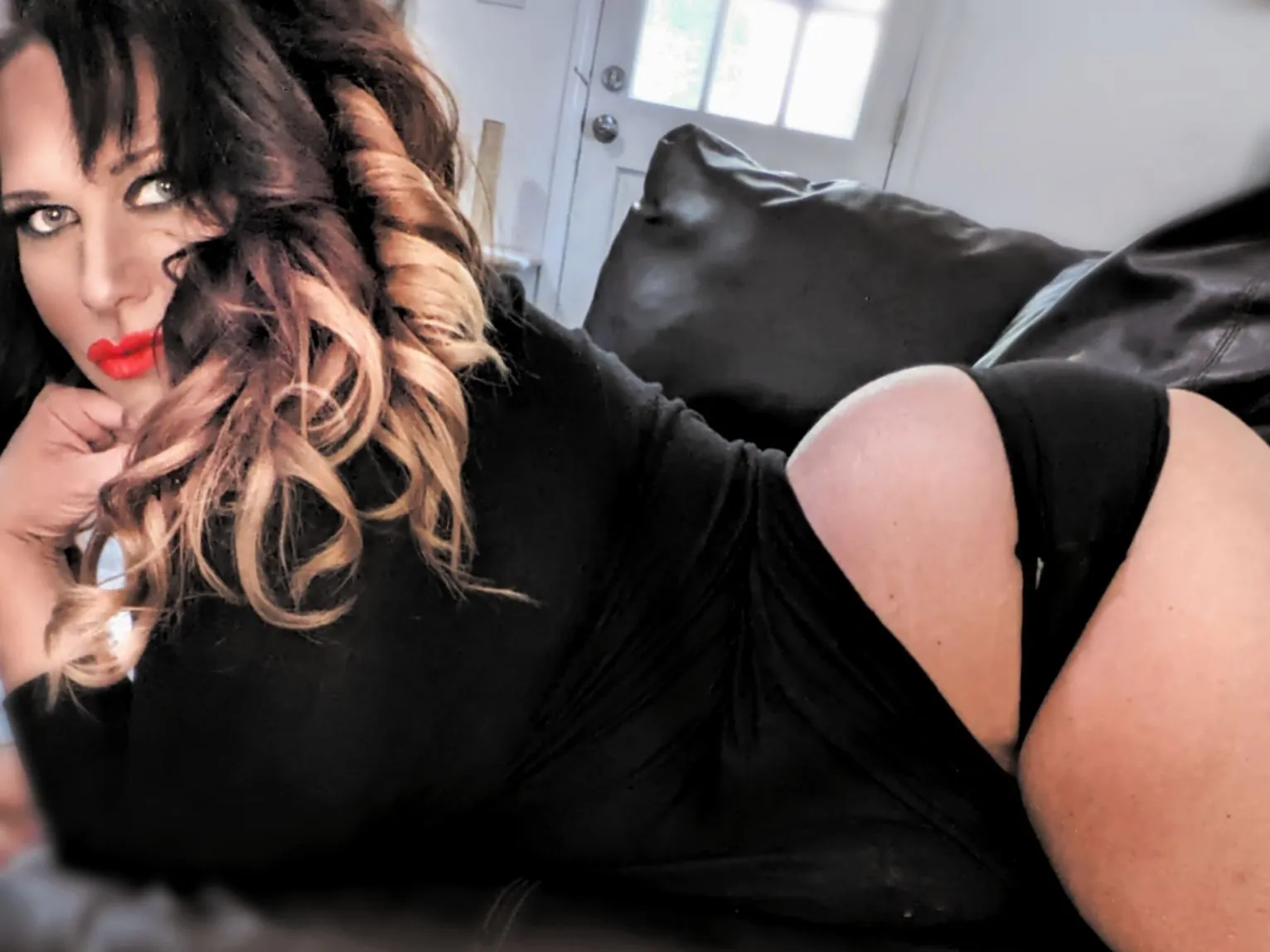 Foto de perfil de modelo de webcam de GionnaJones50