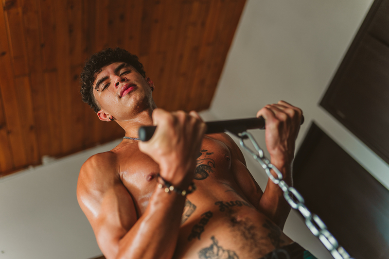 Performer MikeBrawn Photo 2