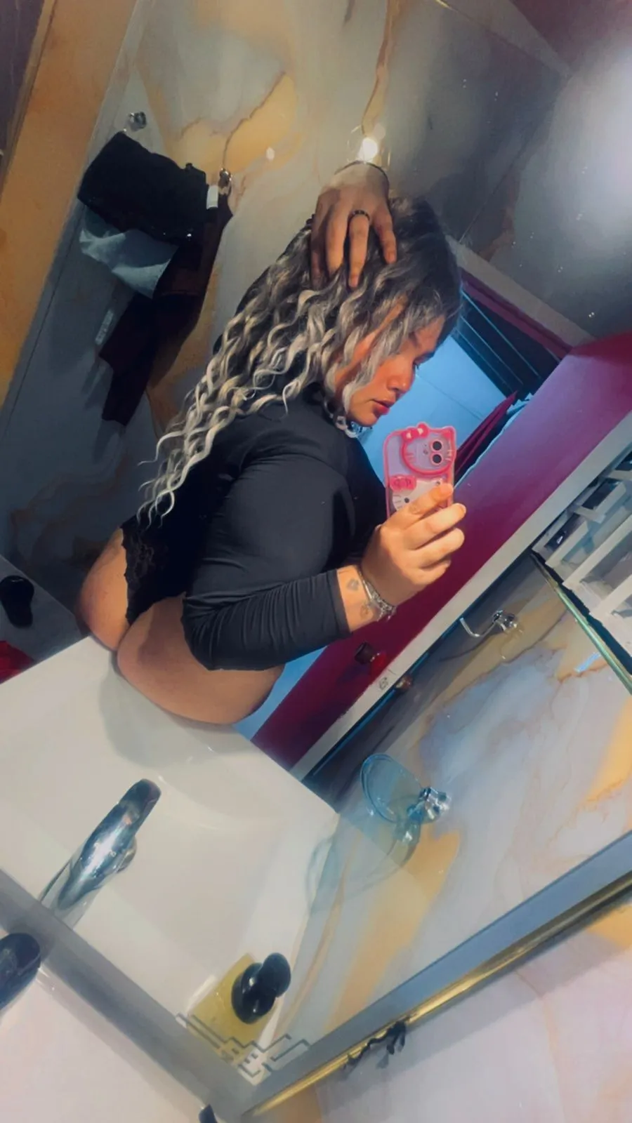 Interprète MarinaBusty Photo 2