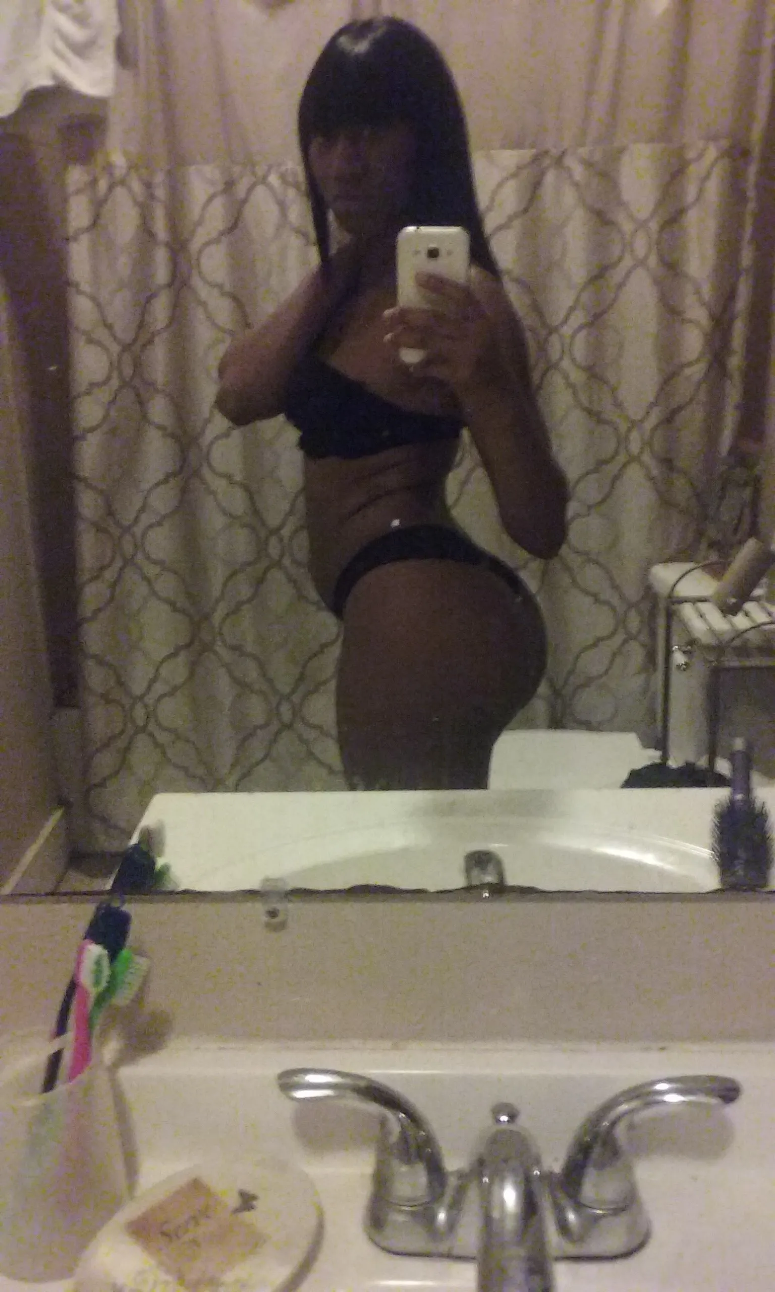 Performer LovelyyBoss Photo 6