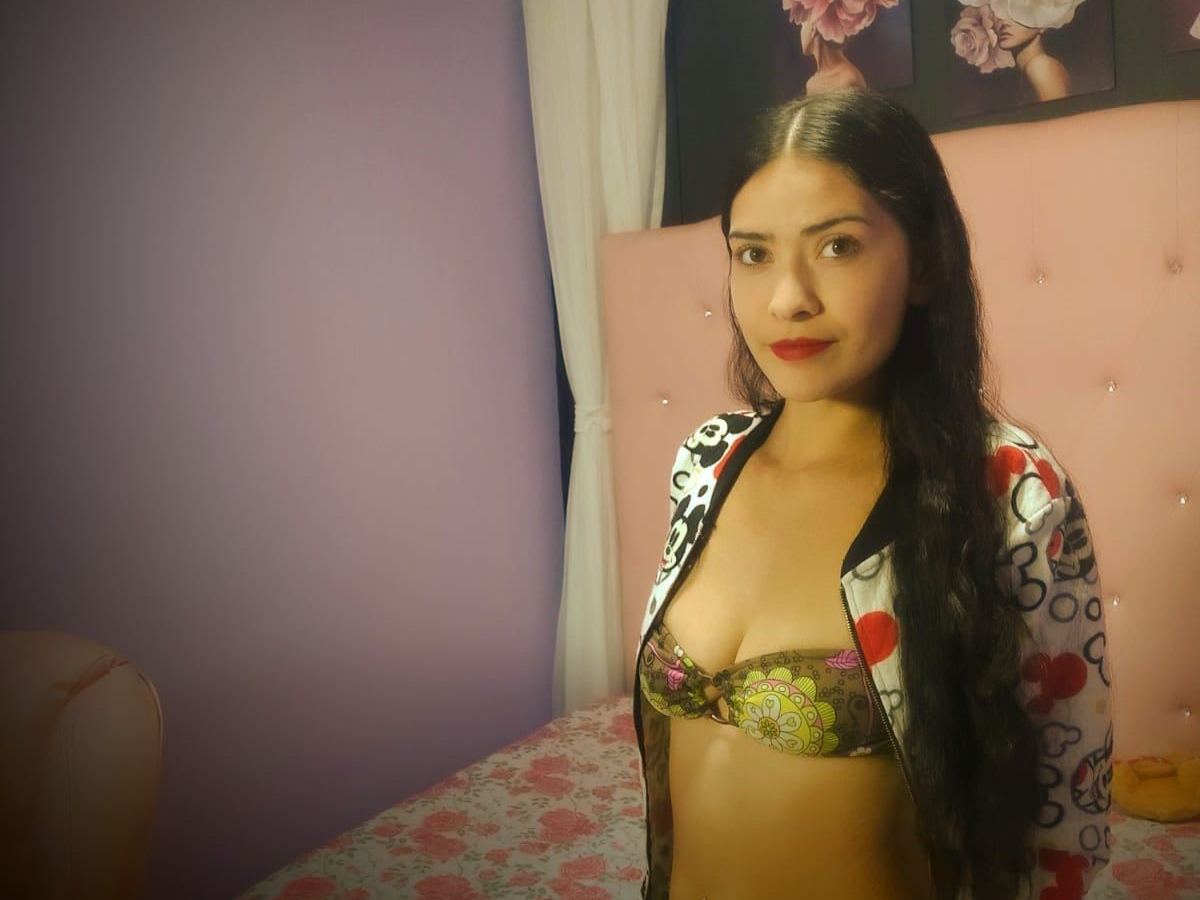 Ammyluna profielfoto van cam model 