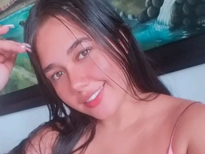 AbrilMorrgann cam model profile picture