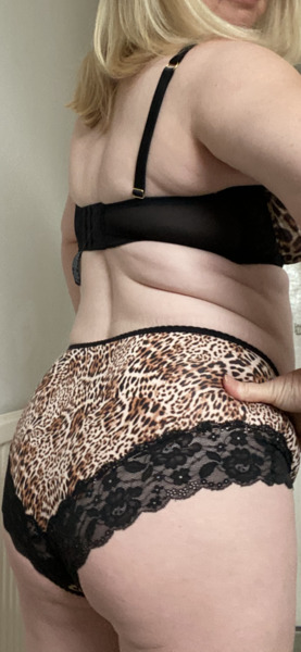 Artiest MILFKittyUK Foto 10