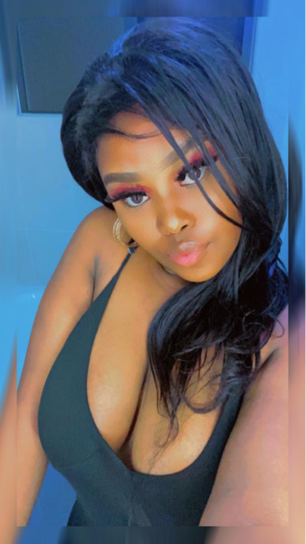 Artista HotCurvy21 Foto 4