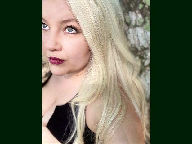 KacieGreyXO cam model profile picture