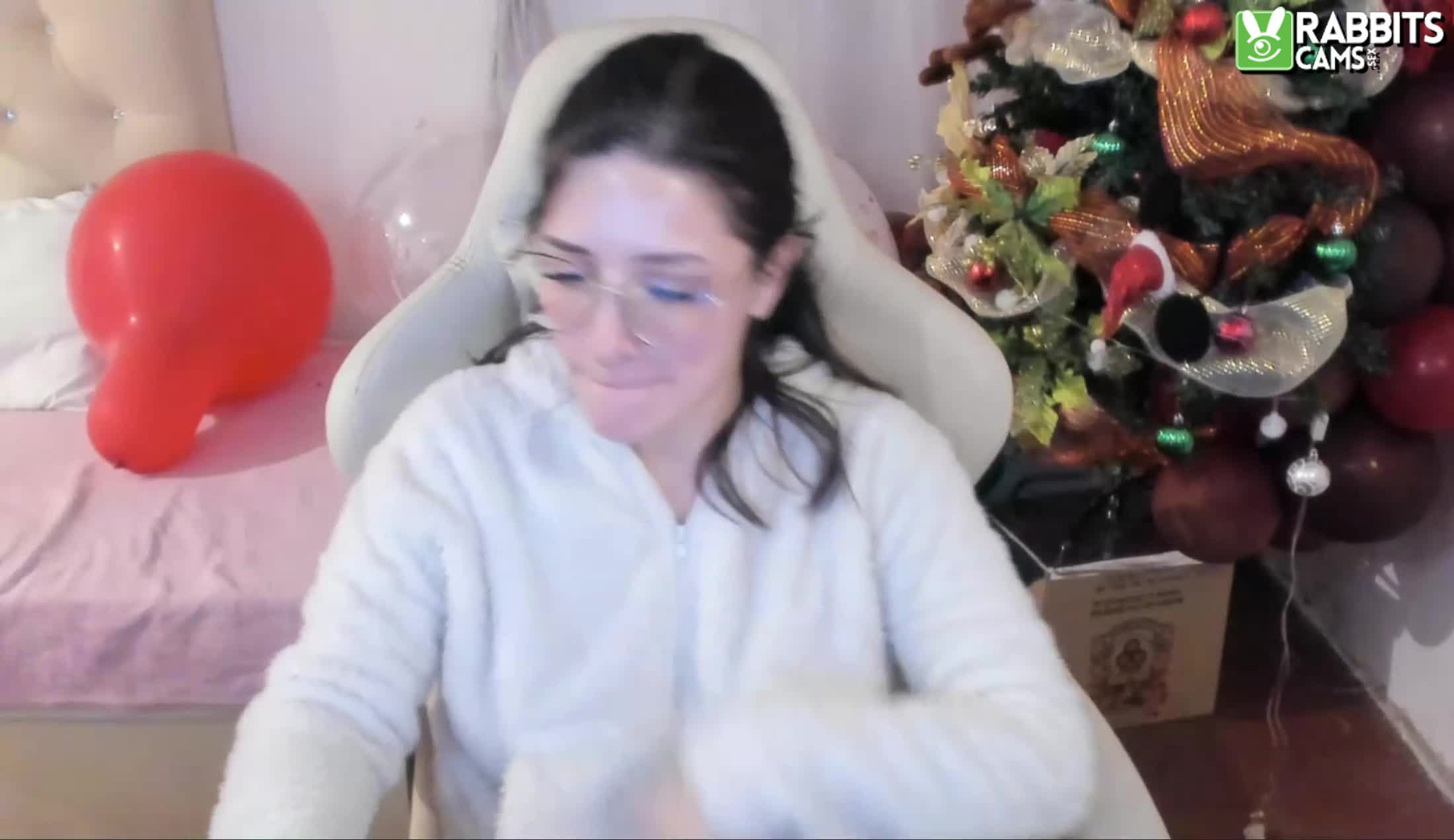 Intérprete AnaRuuh Video 1