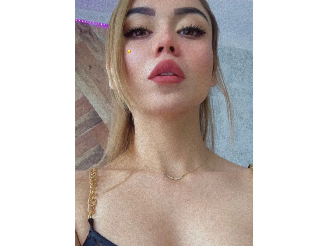 Profilbilde av cailyn19 webkamera modell