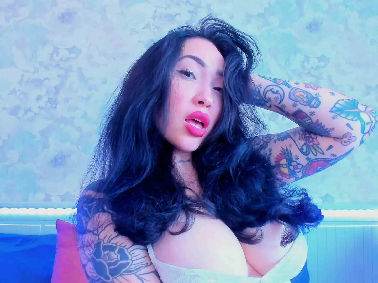 Foto de perfil de modelo de webcam de Flora_Kalypso