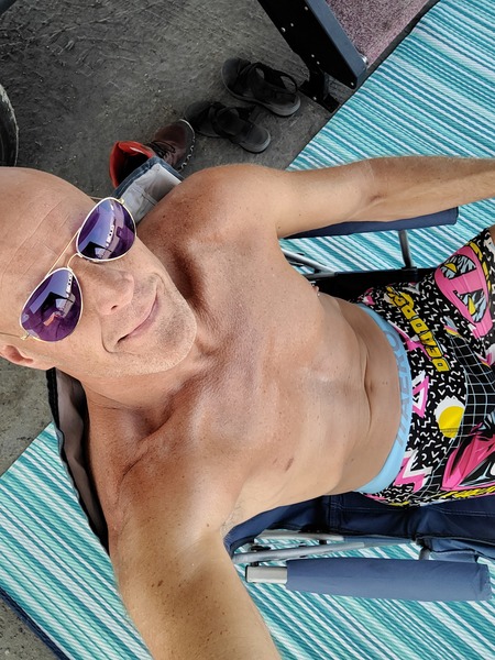 Performer evasive69 Photo 1