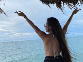 veroniicamiller22 cam model profile picture