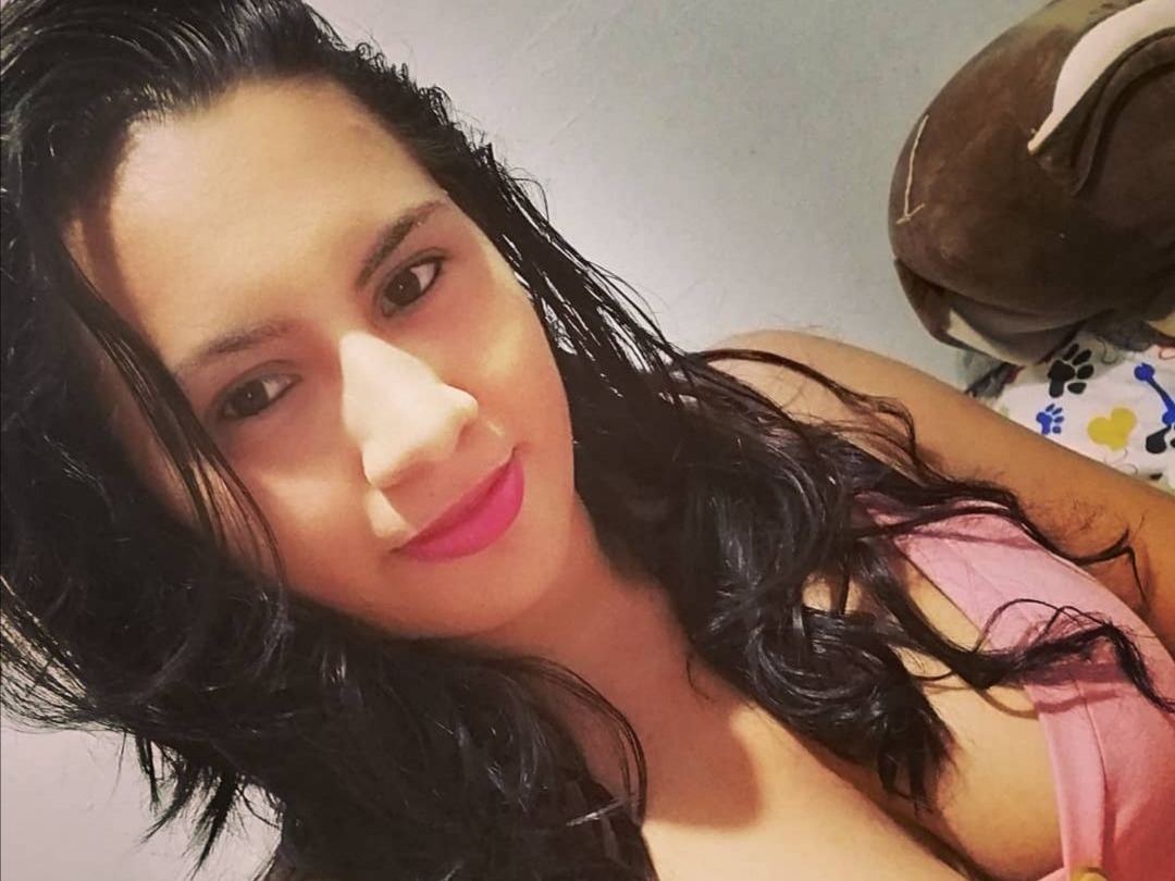 Imagen de perfil de modelo de cámara web de isabellamane