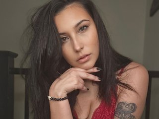 JuicyLucyLawrence profilbild på webbkameramodell 