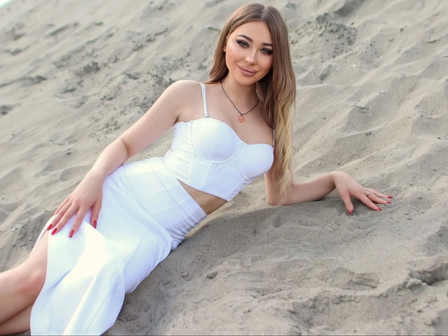 Image de profil du modèle de webcam SofyUPeach